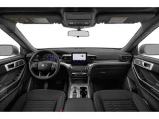 Used 2022 Iconic Silver Ford XLT image 3