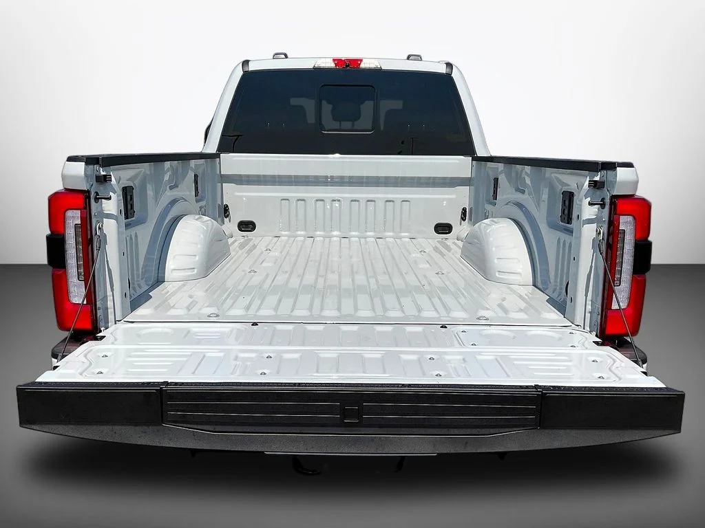 New 2026 Avalanche Ford F-250® Platinum® image 16