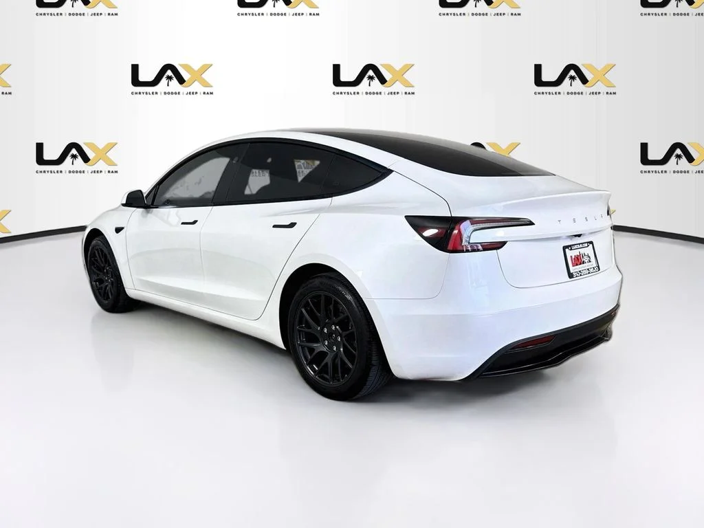 Used 2025 White Tesla Long Range image 5