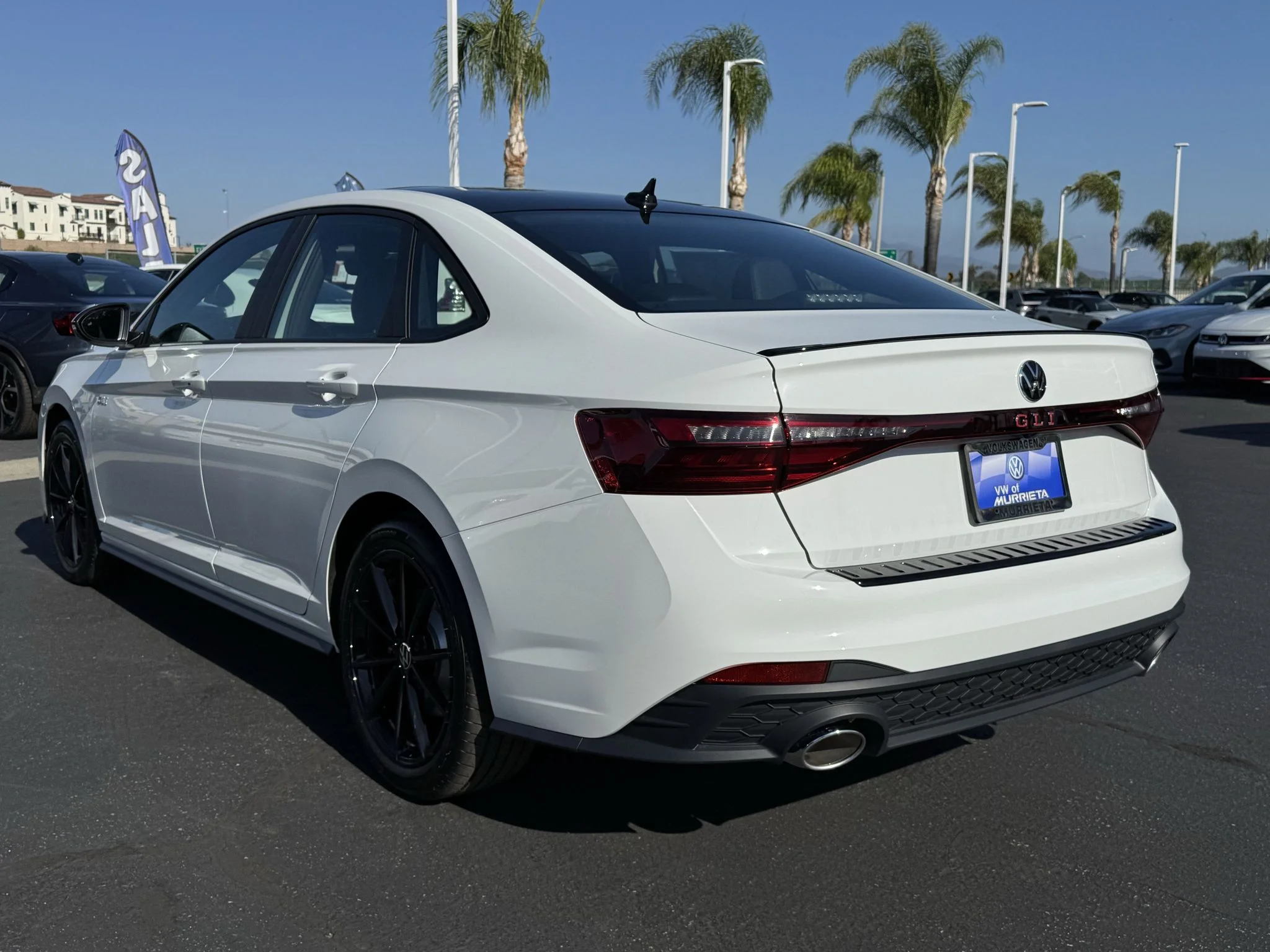 New 2026 Pure White w/Deep Black Roof Volkswagen Autobahn image 6
