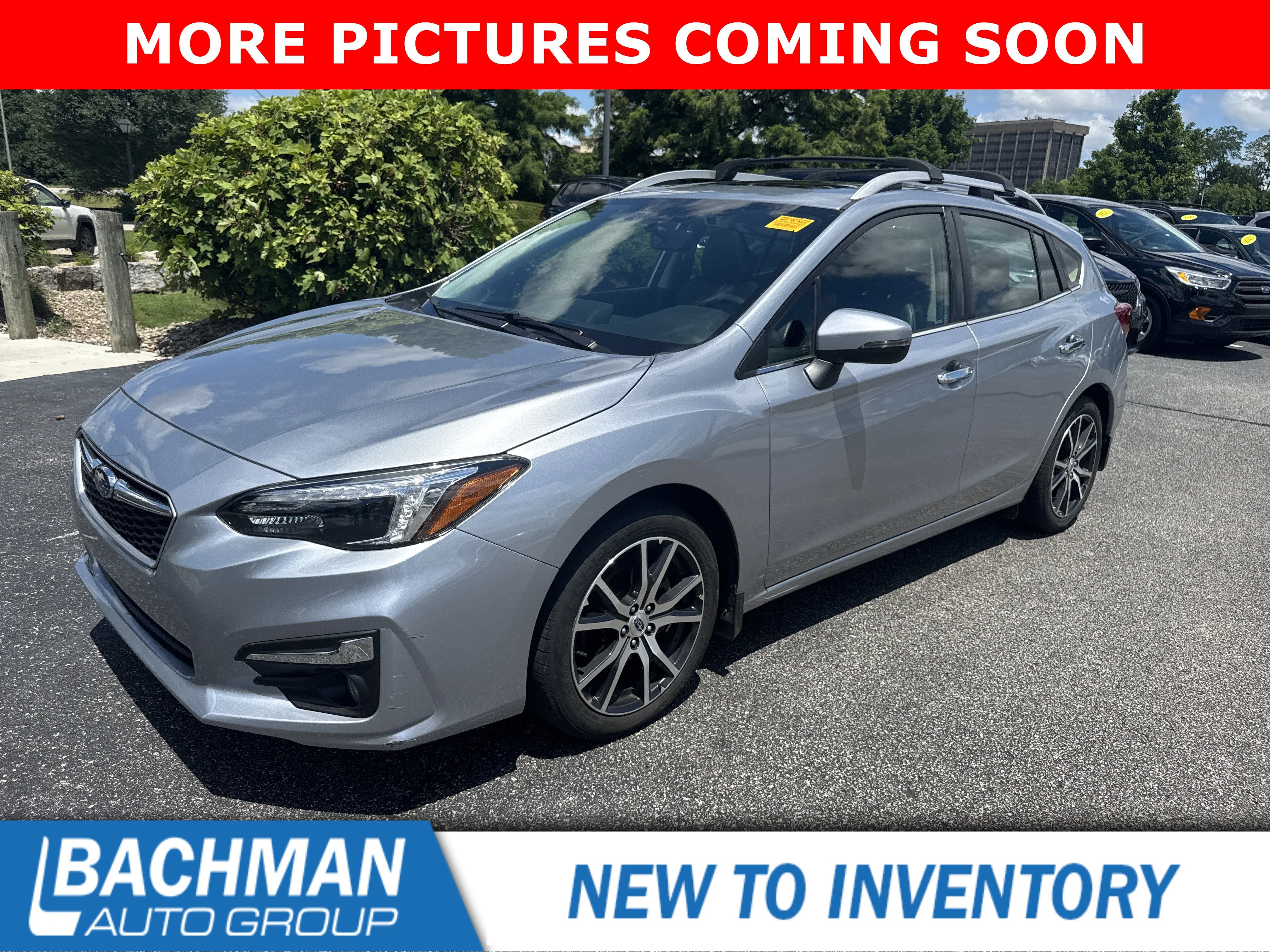 Used 2017 Ice Silver Metallic Subaru Limited image 10