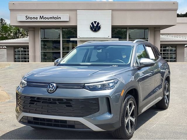 2025 Volkswagen Tiguan 2.0T SE
