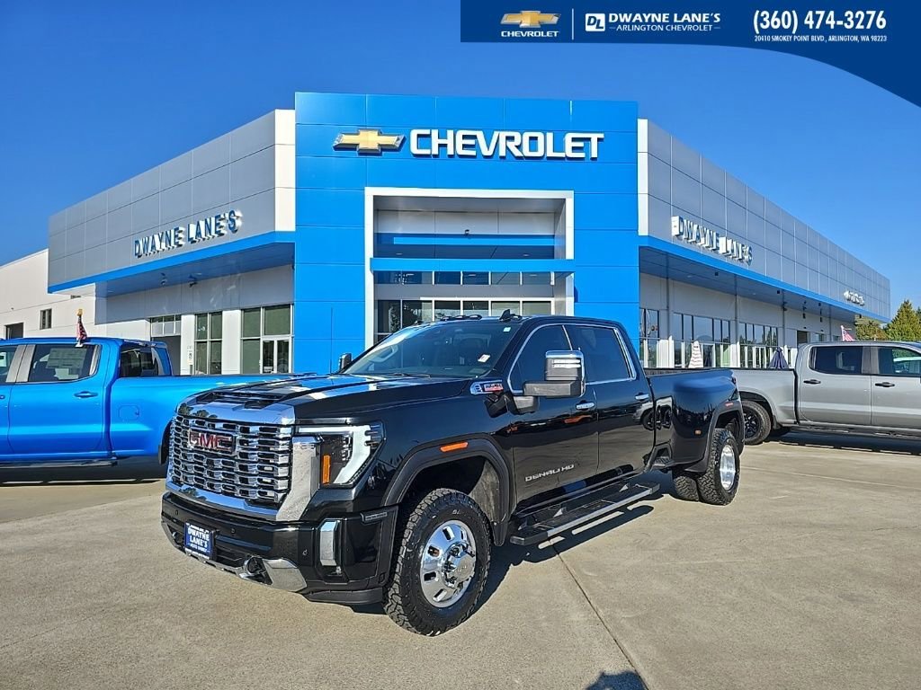 2025 GMC Sierra Denali 4WD Crew Cab Standard Box SRW's photo