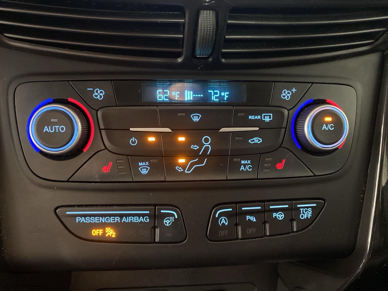 Used 2019 Ingot Silver Ford Titanium image 19
