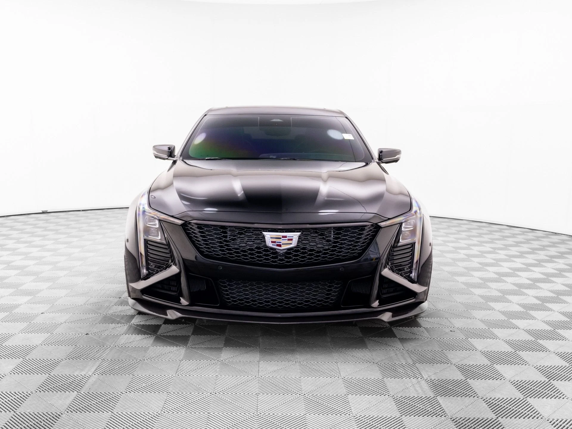 Used 2025 Black Cadillac V-Series image 10