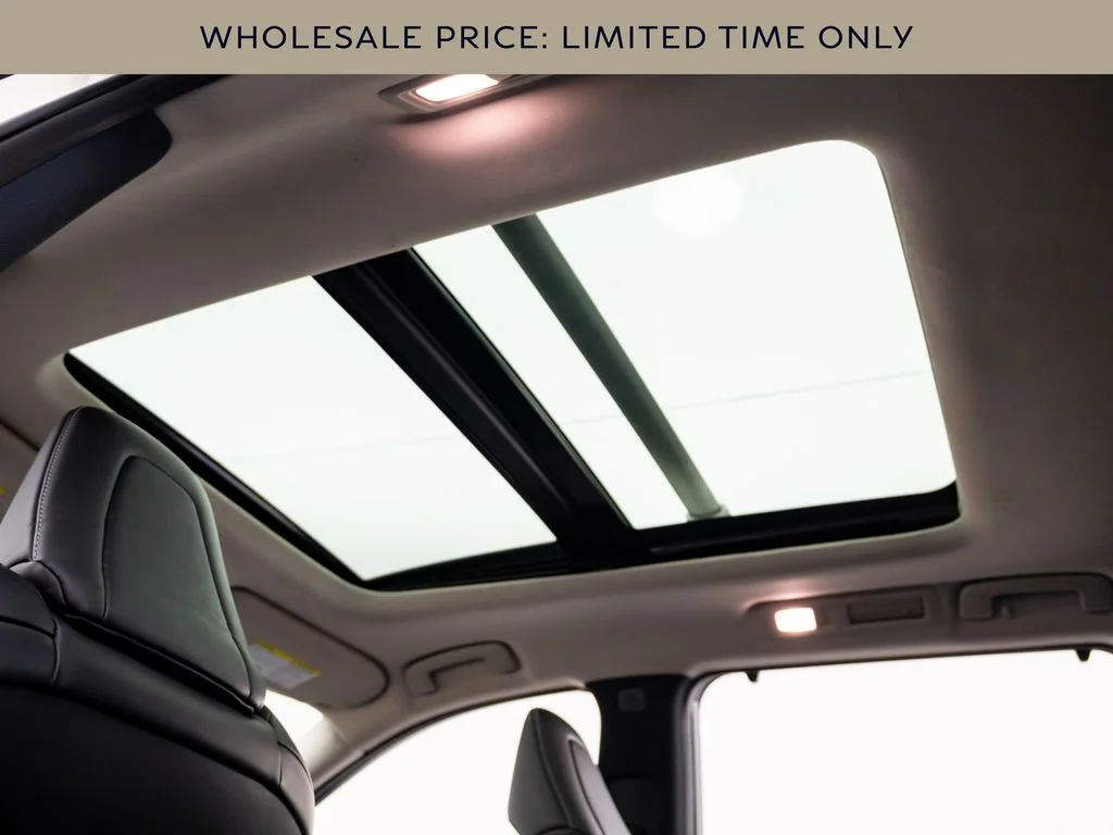 Used 2023 Silver INFINITI Sensory image 20