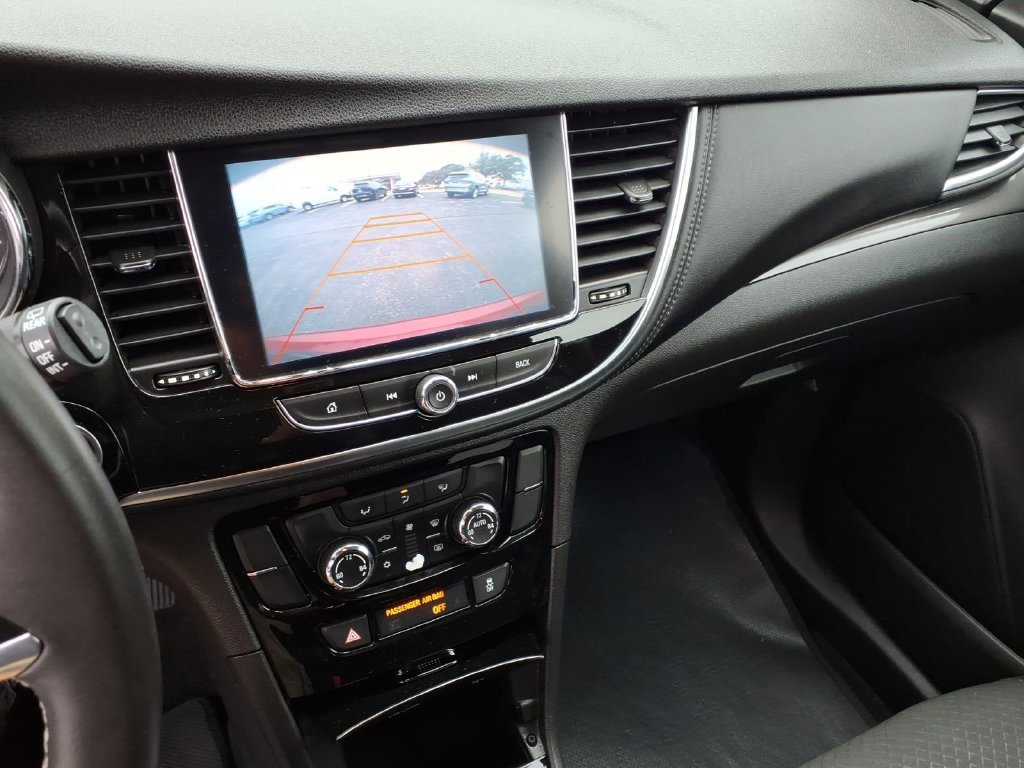 Used 2017 Winterberry Red Metallic Buick Preferred II image 8