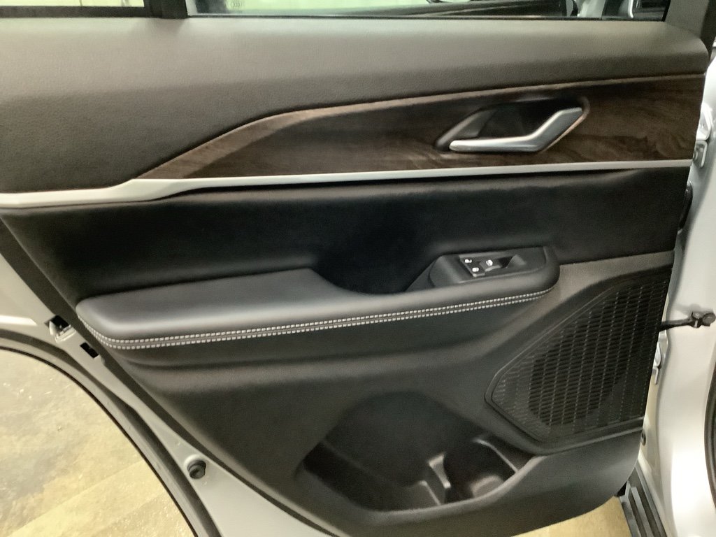 2026 Jeep Grand Cherokee Laredo - Photo 25