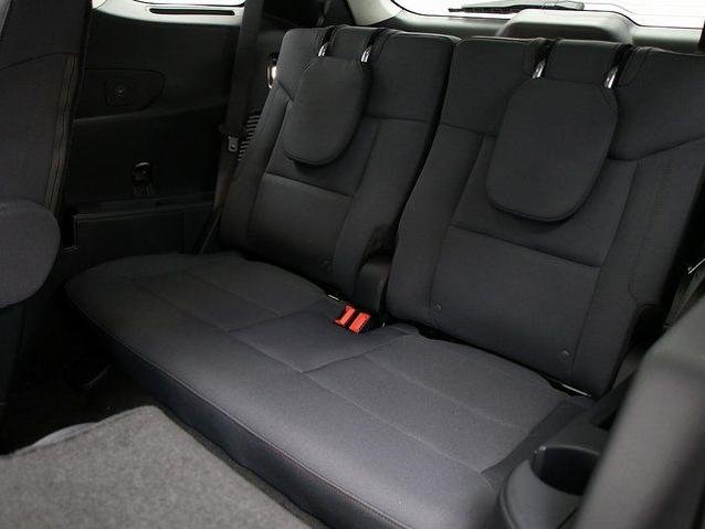New 2026 Star White Metallic Tri-Coat Ford Active image 12