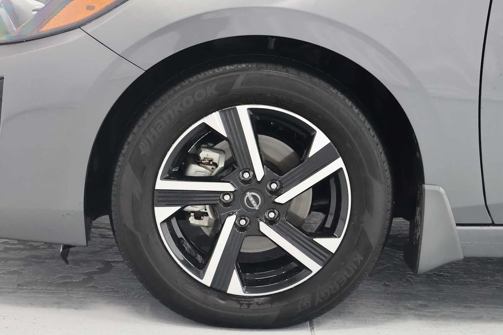Used 2025 Gun Metallic Nissan SV image 9