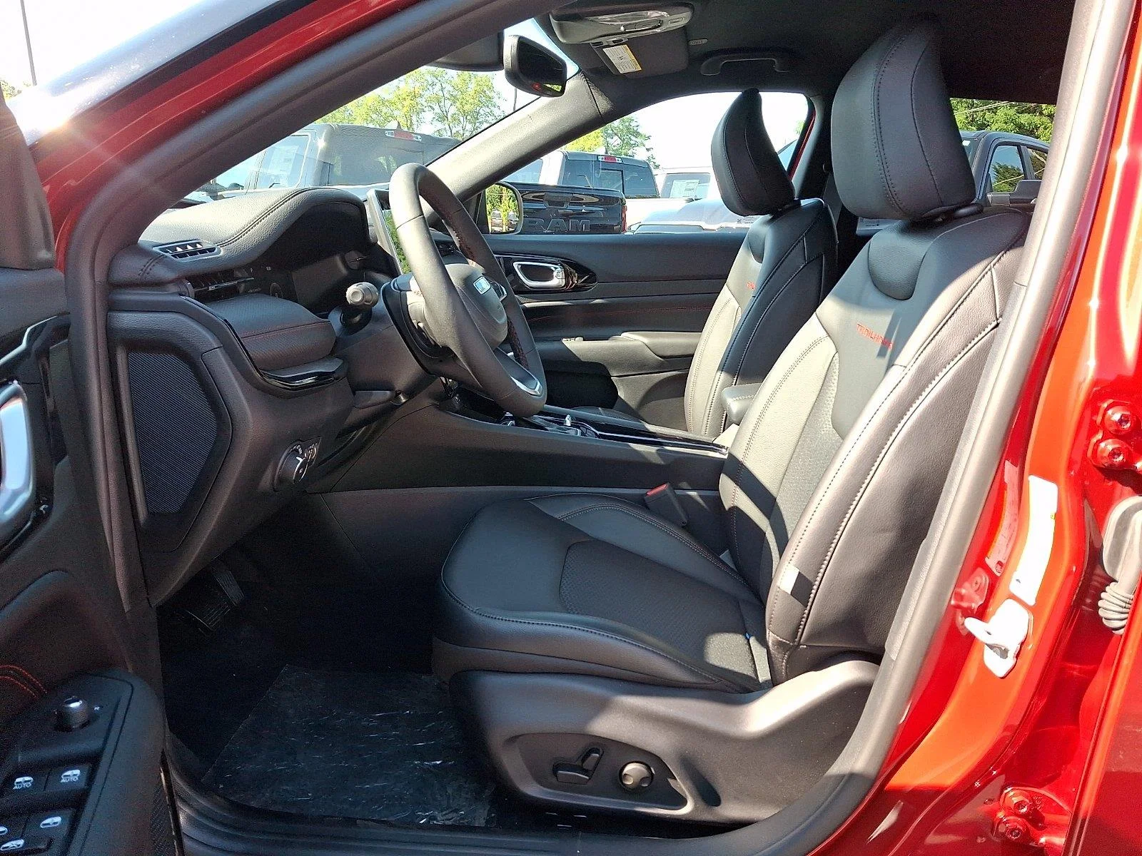 New 2026 Red Hot Pearlcoat Jeep Trailhawk image 9