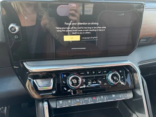 2026 GMC Sierra 3500HD Denali Ultimate - Photo 30