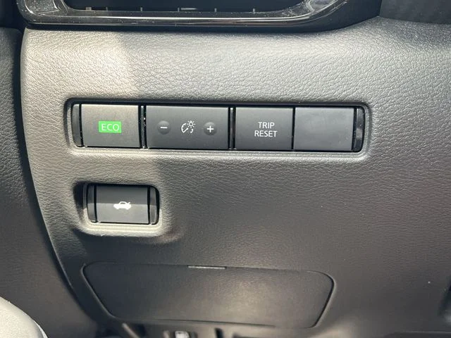 Used 2025 Blue Nissan SV image 28