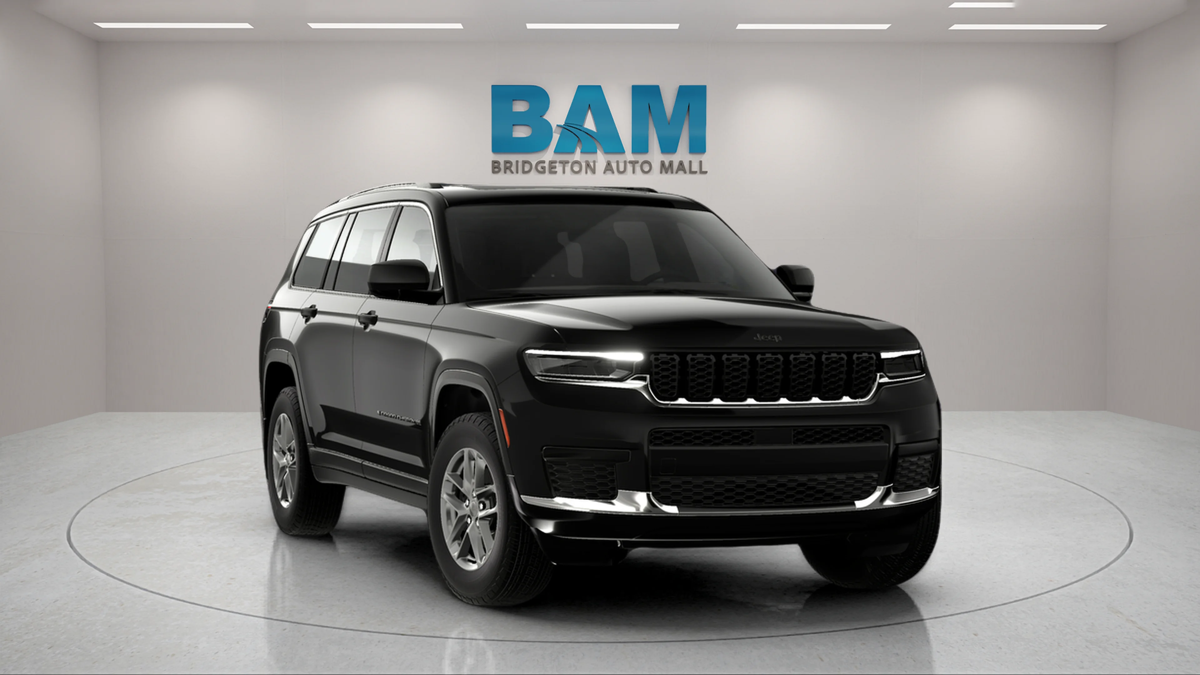New 2026 Diamond Black Crystal Pearlcoat Jeep Laredo X image 16