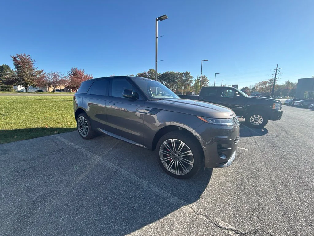 Certified Used 2025 Brown Land Rover Dynamic SE image 8