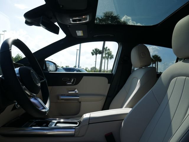 New 2026 Polar White Mercedes-Benz GLA 250 image 19