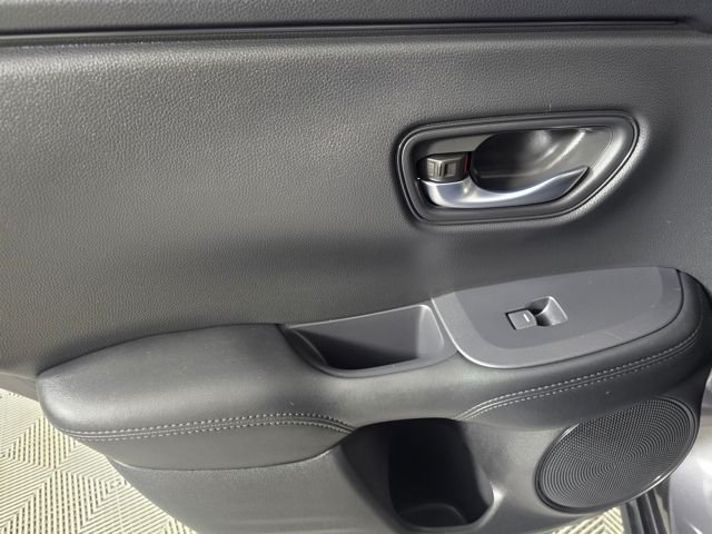 2025 Honda HR-V LX - Photo 13