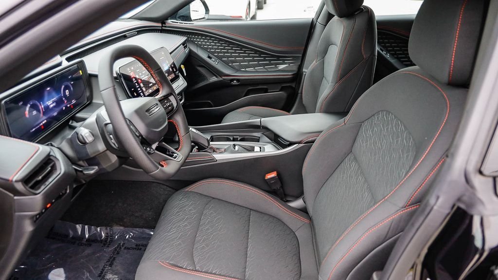 New 2026 Diamond Black Dodge R/T image 21