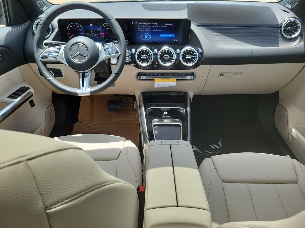 New 2026 Black Mercedes-Benz GLA 250 image 10
