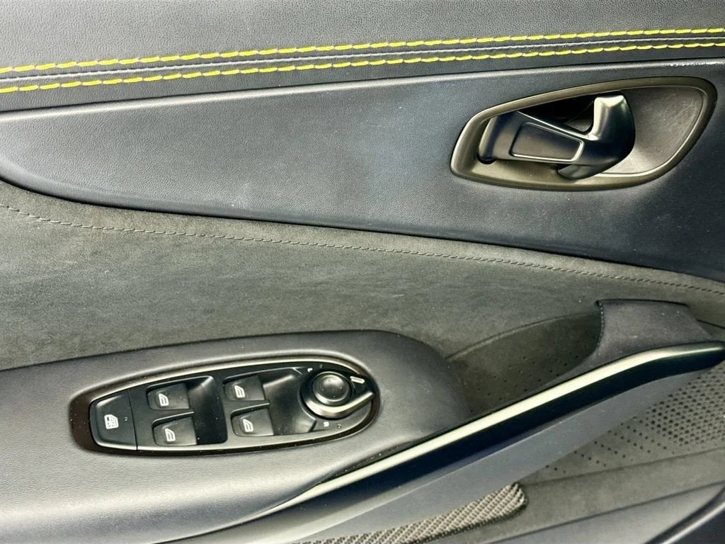Used 2023 Total price does not include government fees, titling fee, taxes, and any finance charges. Price is Aston Martin  image 22