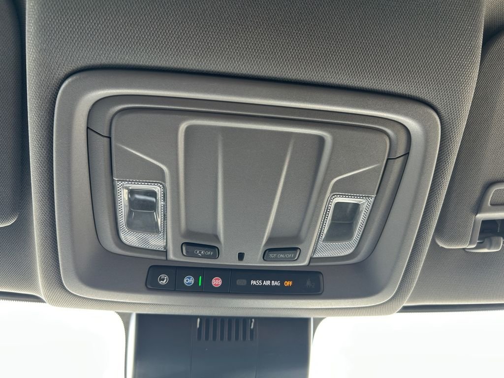 Used 2023 White Chevrolet LT image 29