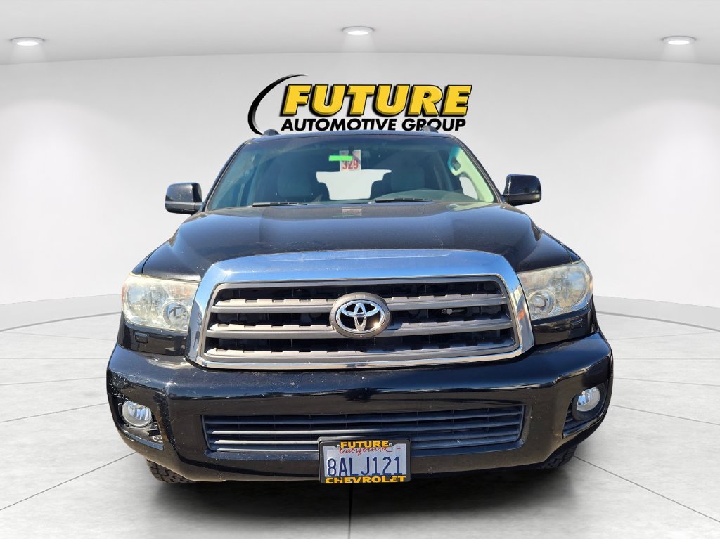 Used 2016 Black Toyota SR5 image 2