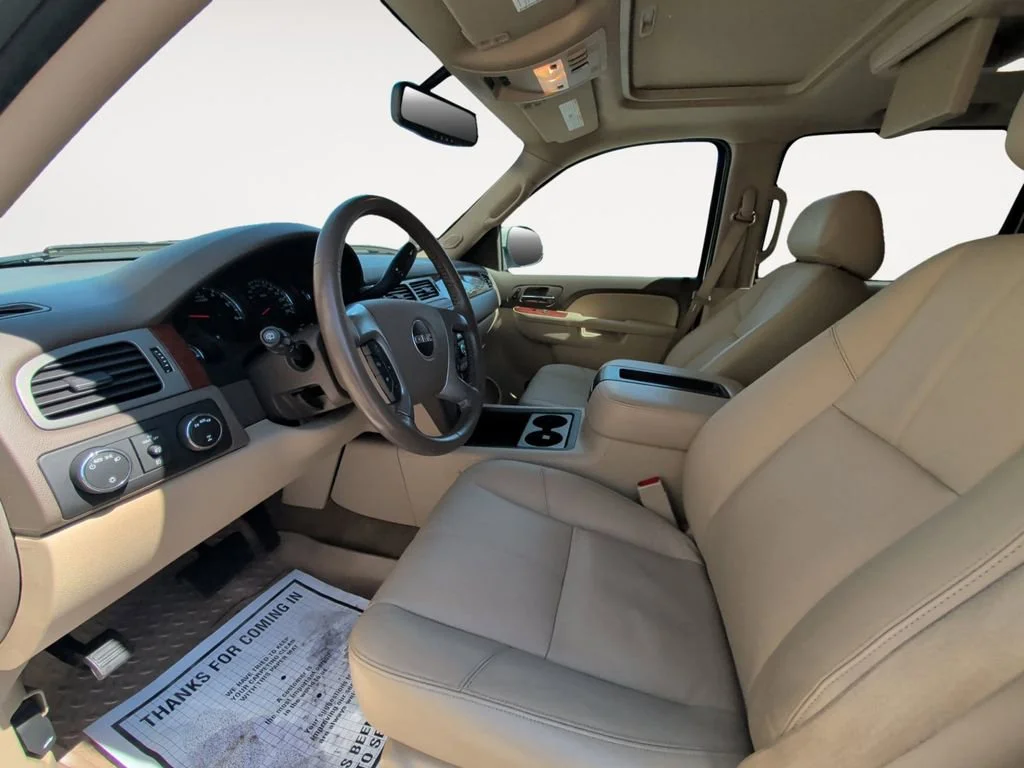 Used 2013 WHITE DIAMOND TRICOAT GMC SLT image 9