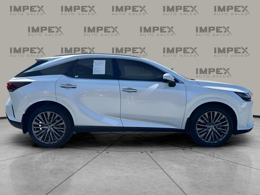 Used 2024 White Lexus 350 Luxury image 6