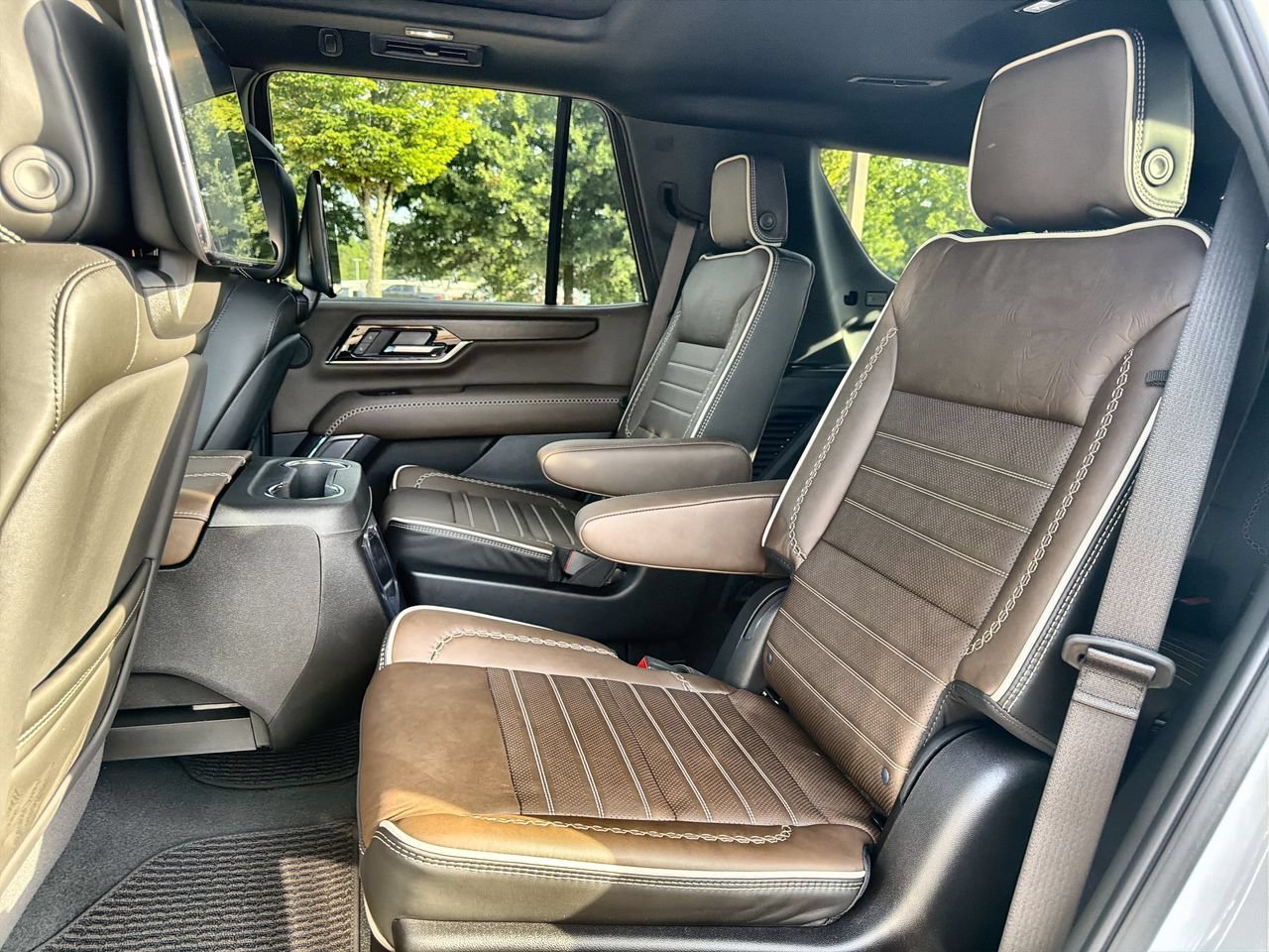 2026 GMC Yukon Denali Ultimate - Photo 20