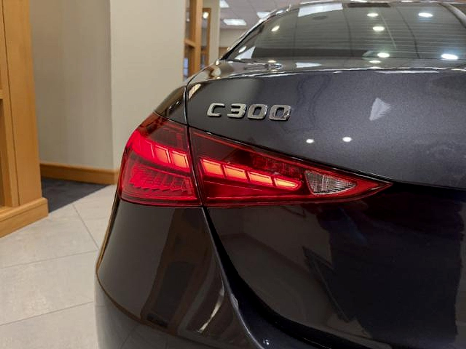 Used 2025 Graphite Grey Metallic Mercedes-Benz  image 6