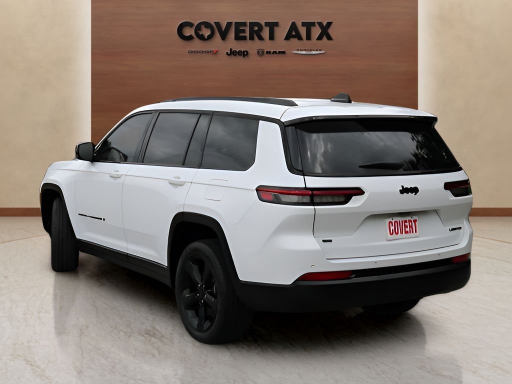 Used 2023 White Jeep Limited image 3