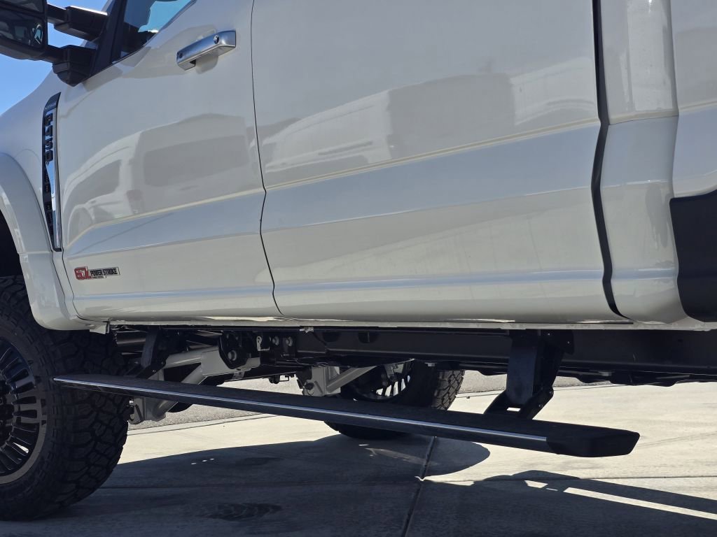 New 2026 Star White Metallic Tri-Coat Ford F-450® Platinum® image 36