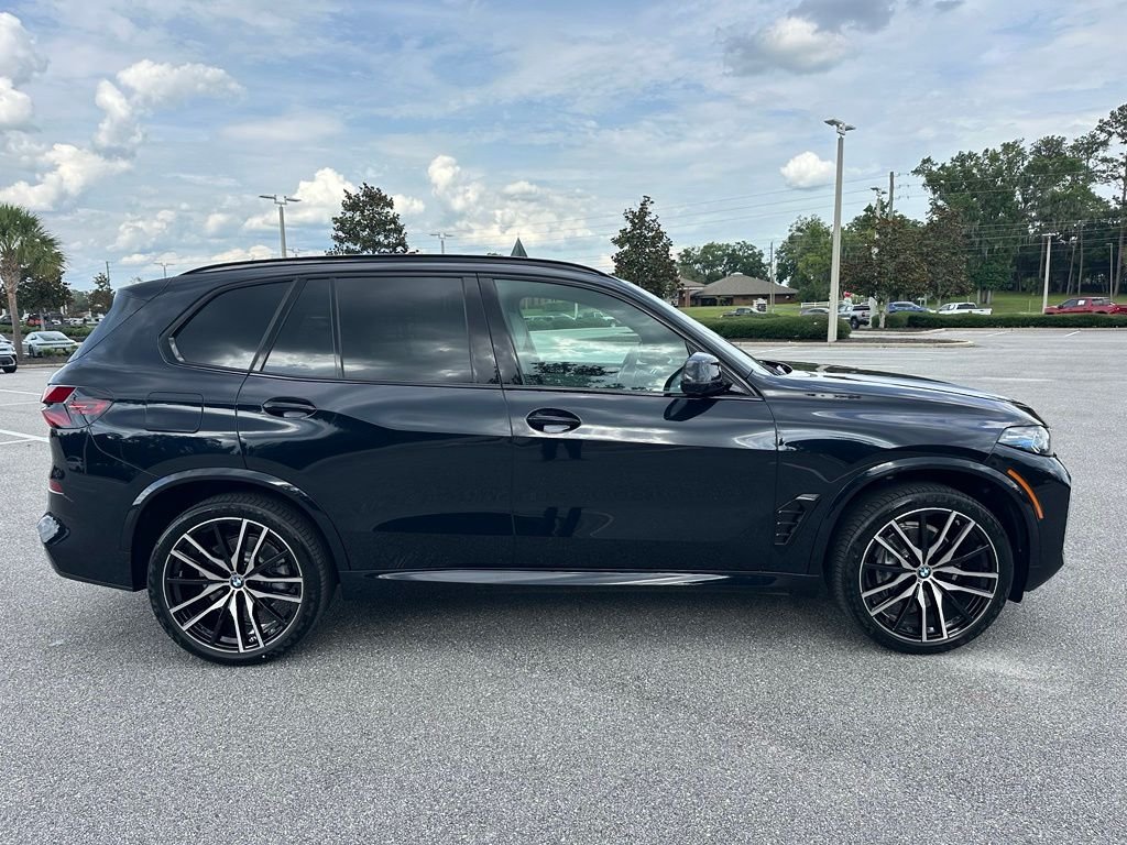New 2026 Black BMW sDrive40i image 6