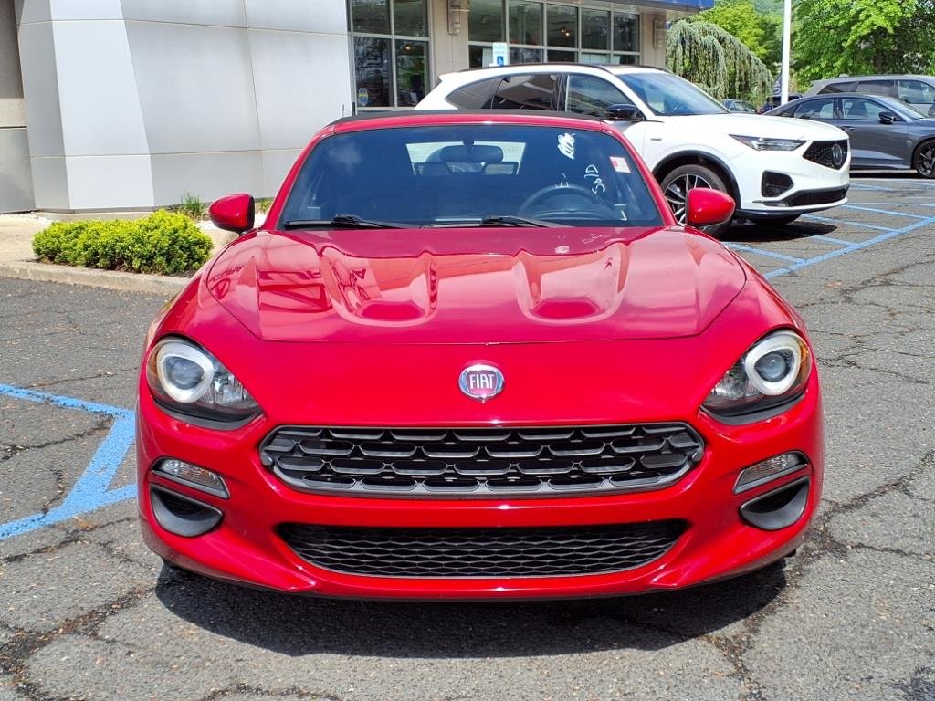 Used 2018 FIAT 124 Spider Classica with VIN JC1NFAEK5J0140256 for sale in Bridgewater, NJ