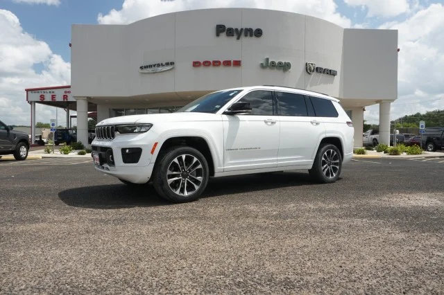 Used 2021 WHITE Jeep Overland image 1