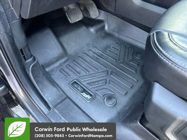 Used 2018 Gray Ford Lariat image 26