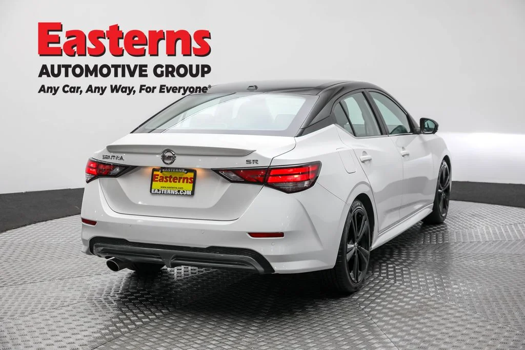 Used 2021 White Nissan SR image 5