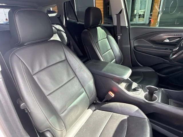 Used 2019 White GMC SLT image 13