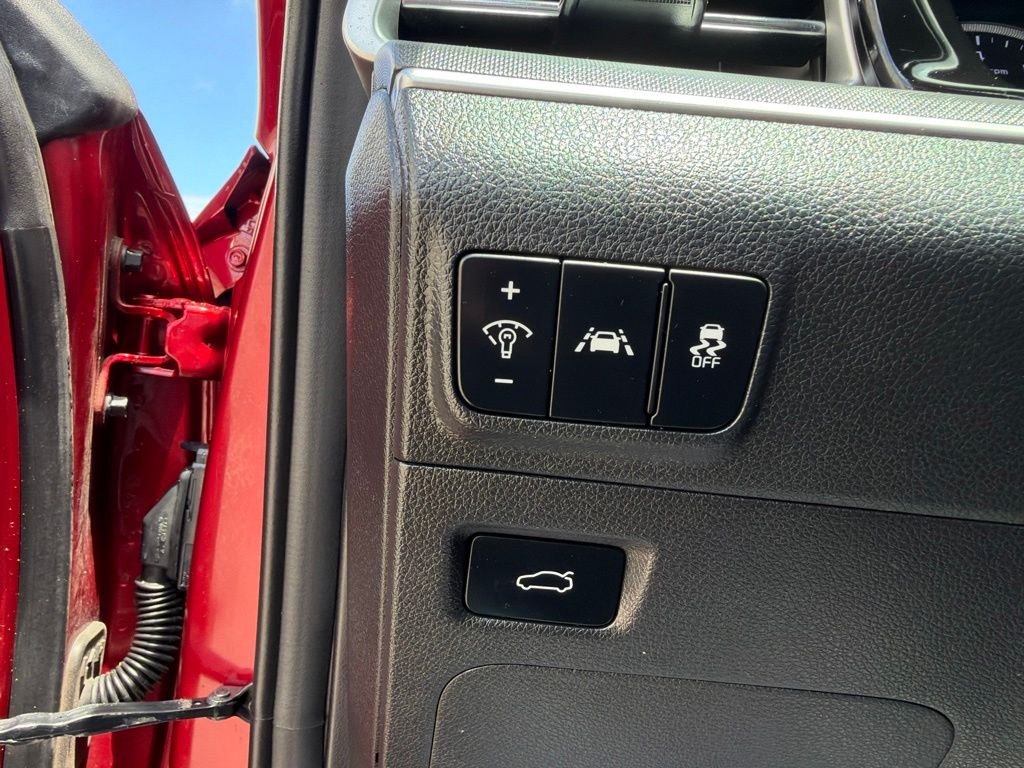 Used 2022 Red Kia GT-Line image 22