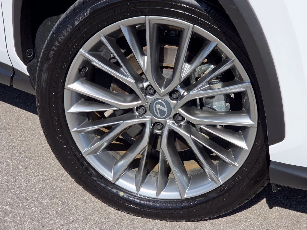 Certified Used 2026 Ultra White Lexus 350h Premium image 23