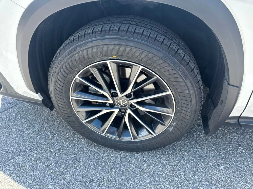 Certified Used 2025 White Lexus 350h Base image 18