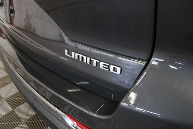 Used 2025 Gray Jeep Limited image 11