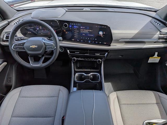 New 2027 Summit White Chevrolet LT image 41