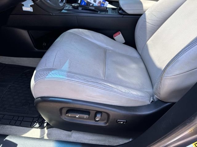 Used 2013 Nebula Gray Pearl Lexus 4DR FWD image 22