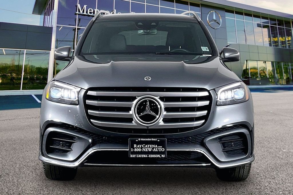Used 2026 Black Mercedes-Benz GLS 450 image 3