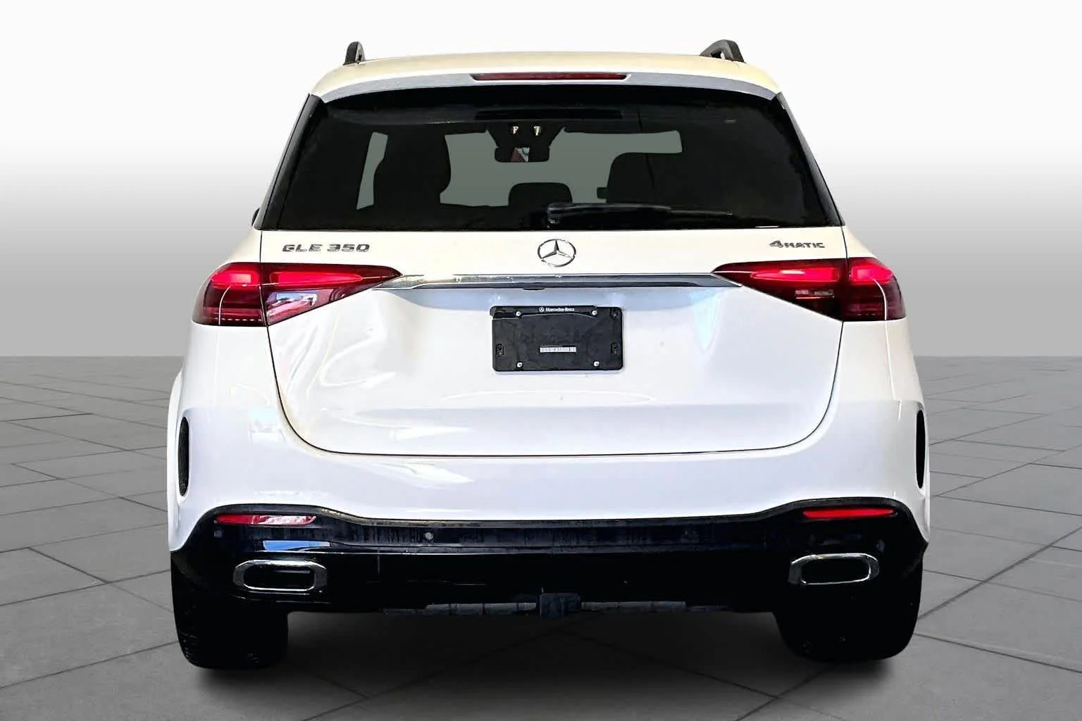 New 2026 Polar White Mercedes-Benz GLE 350 image 4