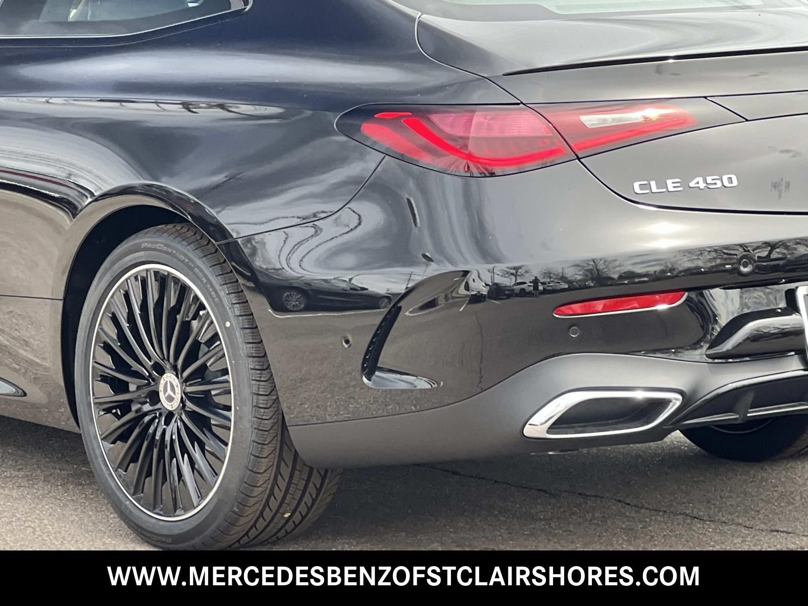 New 2026 Obsidian Black Metallic Mercedes-Benz CLE 450 image 4