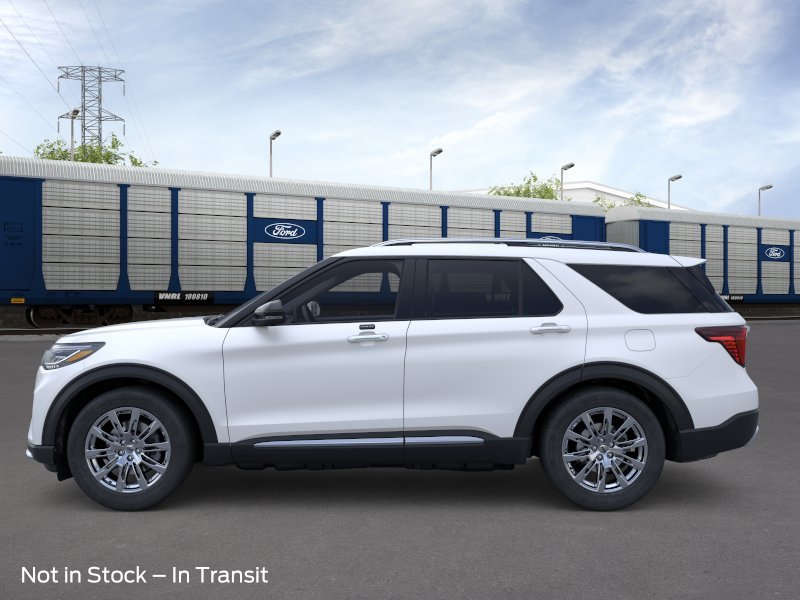 New 2026 Star White Metallic Tri-Coat Ford Platinum™ image 16