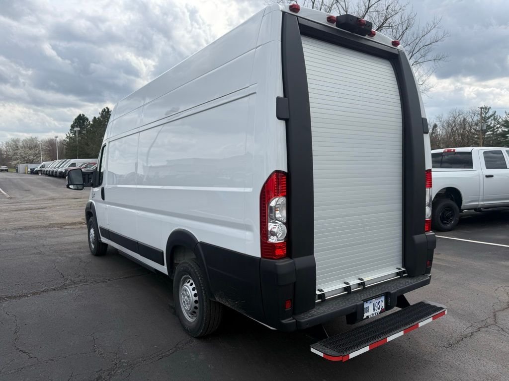 Used 2024 White Ram Super High Roof image 6