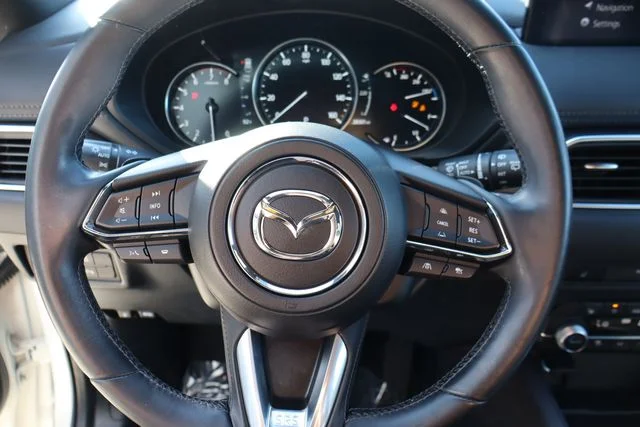 Used 2023 White Metallic Mazda 2.5 Turbo Signature image 32